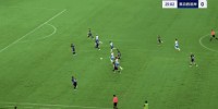 4分钟内2连中柱！内尔松射门再次击中立柱弹出